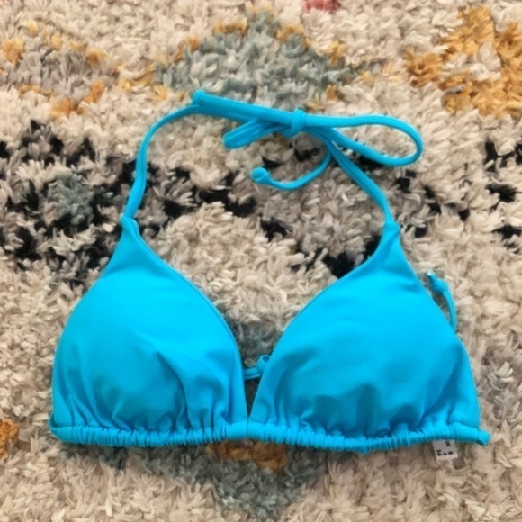 Princess Polly Tayla Blue Triangle Halter Bikini 4 - Picture 5 of 8